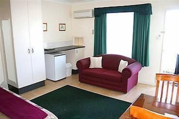 Maynestay Motel - Inverell Accommodation 4