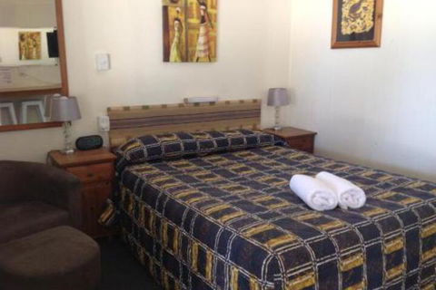 Ayr Max Motel - Inverell Accommodation 0