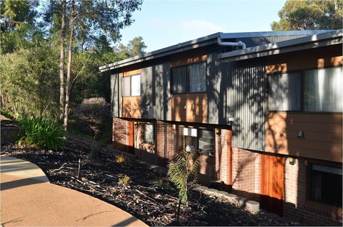 Evedon Park Bush Retreat - Inverell Accommodation 5
