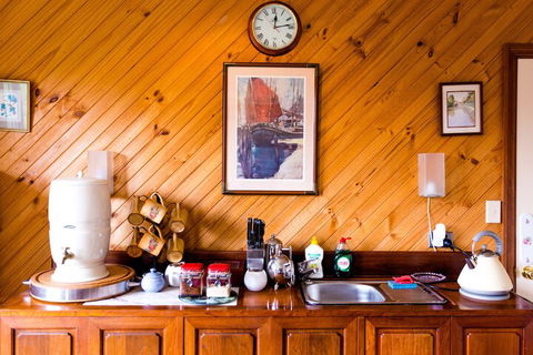 Albanys Big Grove Bed & Breakfast - Inverell Accommodation 6