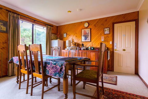 Albanys Big Grove Bed & Breakfast - Inverell Accommodation 4