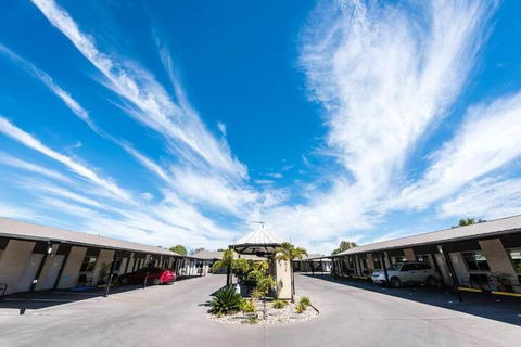 Athena Studio Units - Inverell Accommodation 4