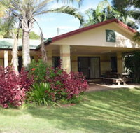 Mooyabil Farm Holidays - Inverell Accommodation