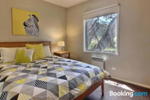 Alpine Edge - Inverell Accommodation 3