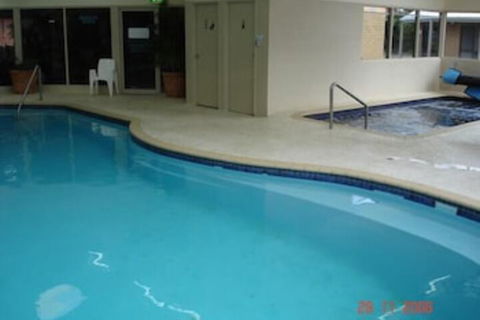 Lake Edge Resort - Inverell Accommodation 4