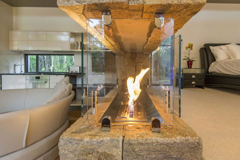 The Feathered Nest - Wildlife Retreat - Inverell Accommodation 1