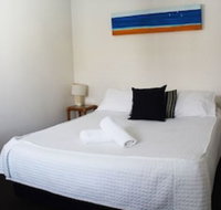 Ocean Side Hawks Nest - Inverell Accommodation