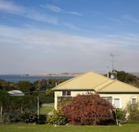 Lady Barron Holiday Home - Inverell Accommodation