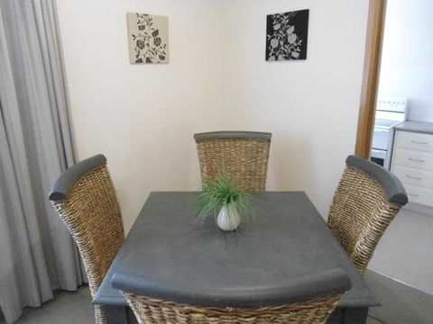 Ashwood Apartment Bellerive - Inverell Accommodation 1