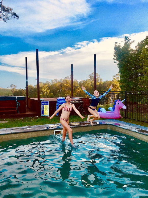 Dam It Getaway- Homestead - Inverell Accommodation 0