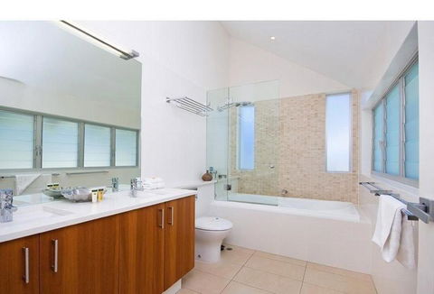 Villa Bianco - Inverell Accommodation 1