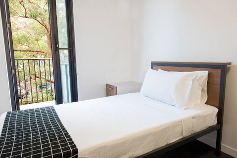 Racecourse Space Pop Up - Inverell Accommodation 4