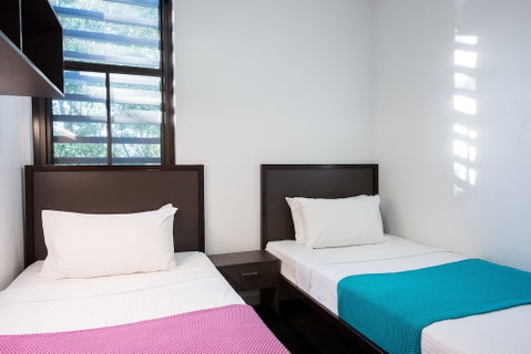 Racecourse Space Pop Up - Inverell Accommodation 3