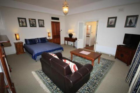 Grange Apartments - Inverell Accommodation 2