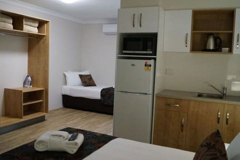 Castle Crest Motel - Inverell Accommodation 5