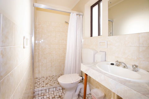 Augusta Budget Motel - Inverell Accommodation 4