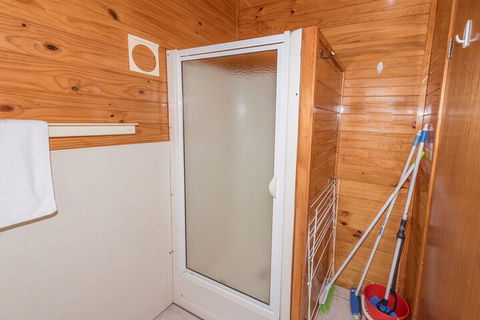 Acacia Cottage - Inverell Accommodation 7