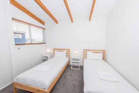 Acacia Cottage - Inverell Accommodation 6