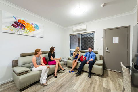 Athena Motel Apartments - Inverell Accommodation 7