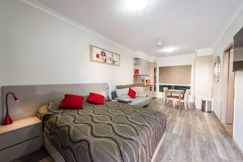 Athena Motel Apartments - Inverell Accommodation 3