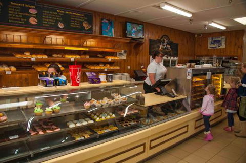 Bertallis Mansfield Bakery - Inverell Accommodation 0