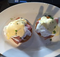 Coffee Central Moe - Inverell Accommodation