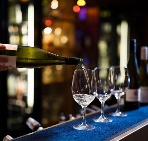 Cafe Amphora - Inverell Accommodation 11