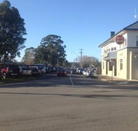 Longwarry Hotel - Inverell Accommodation
