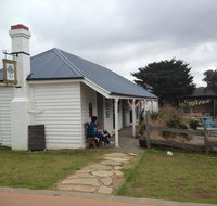 Willows Tea House - Inverell Accommodation