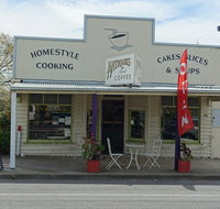 Antiques and Coffee - Inverell Accommodation