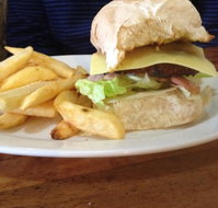 Foxy's - Inverell Accommodation