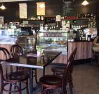 R  T's Bake and Brew - Inverell Accommodation