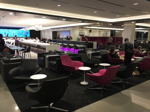 Air New Zealand Lounge - Inverell Accommodation 0