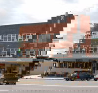 The Alpine Hotel Restaurant Cooma - Inverell Accommodation