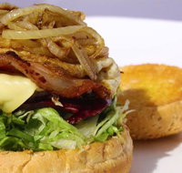 Michael's Take Away - Inverell Accommodation