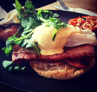 Caffe Cherry Beans - Inverell Accommodation