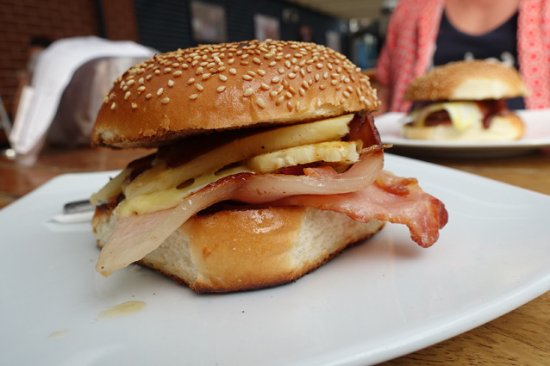 Beecroft Peninsula NSW Inverell Accommodation