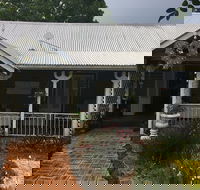 Little Cambridge - Inverell Accommodation