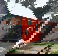 Moon River Cafe - Inverell Accommodation