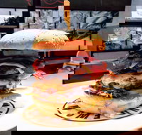 Andrew's Hamburgers - Albert Park - Inverell Accommodation