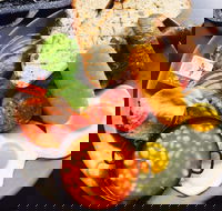 Chow Bella Cafe - Inverell Accommodation