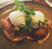 A Fan's Notes - Inverell Accommodation