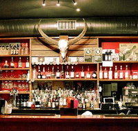 Tin Cat Cafe Restaurant and Gallery - Inverell Accommodation