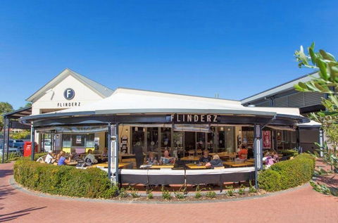 Flinderz Cafe - Inverell Accommodation 0