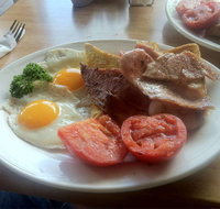Sheridens Burger Bar Cafe - Inverell Accommodation