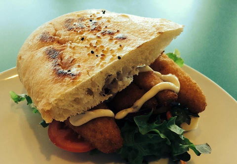Island View Cafe - Inverell Accommodation 0