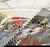 Flying Fox Cafe - Inverell Accommodation