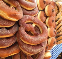 King of Cakes - Taringa - Inverell Accommodation
