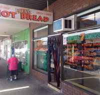 Pham Hot Bread - Inverell Accommodation