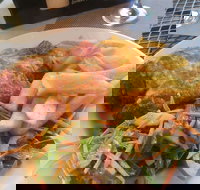 Morris Leigh Cafe - Inverell Accommodation